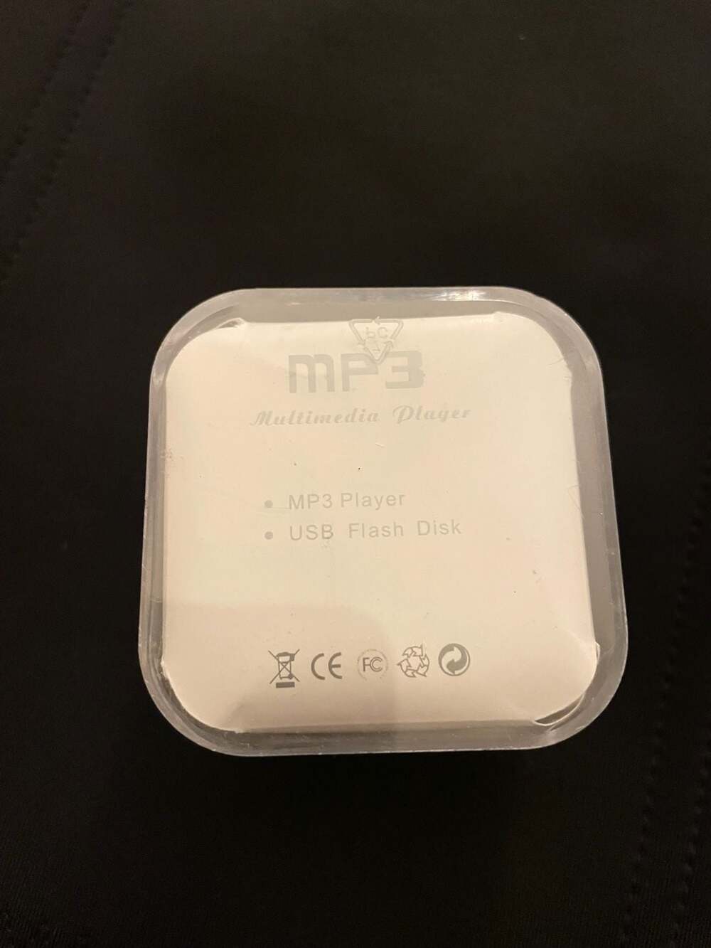 Generic MP3 Multimedia Player USB Flash Disk Silver - Picture 3 of 6